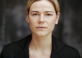 Llewellyn Reichman